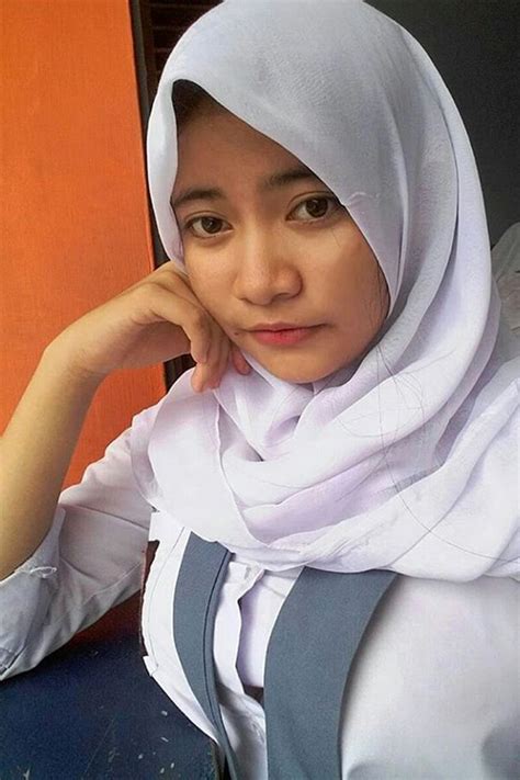 jilbab ngentot|bokep indonesia ngentot memek sempit kontol gede jilbab merah